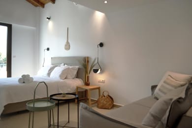 Senior Suite Pool View