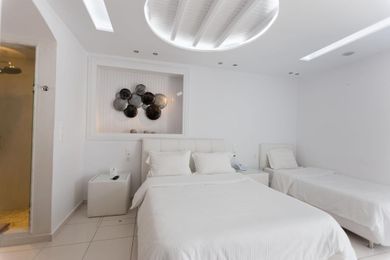 Family Room [ no view ]