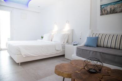 Suite with Outdoor Jacuzzi