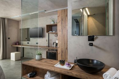 Icarus Hotel Chania - Image 5