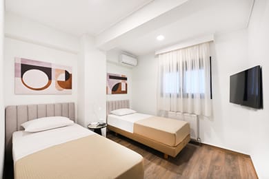 Icon Premium Apartments - Image 3