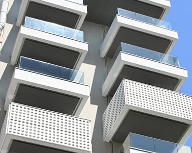 Icon Central SKG - Image 7