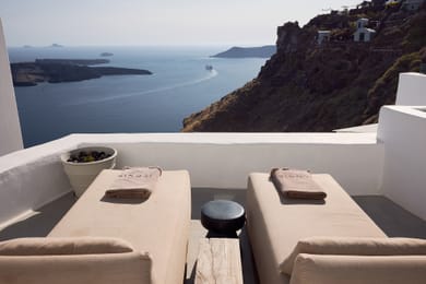 Caldera Suite with Sea View and Outdoor Jetted Plunge Pool