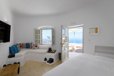 Deluxe Room with Sea View