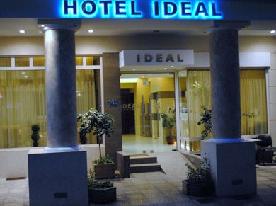 Ideal Hotel Piraeus - Image 3