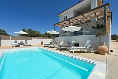Serenity Retreat Villa