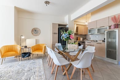 Zephyrus Cityscape Condo