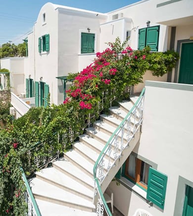 Ifestia Hotel Santorini - Image 4