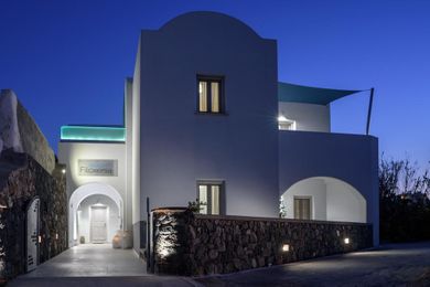 Ikies Filoxenia Santorini - Image 2