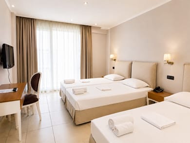 Economy Triple Room