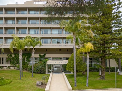 Grecotel Palms at Riviera Olympia & Aqua Park - Image 4