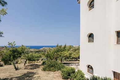 Villa Iliatoras Traditionally Furnished Apartments - Image 2