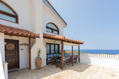 Villa Iliatoras Traditionally Furnished Apartments - Image 4