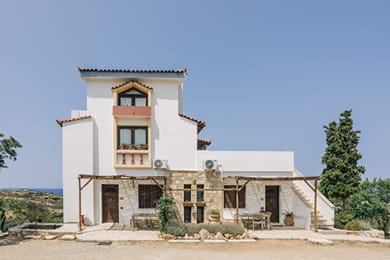 Villa Iliatoras Traditionally Furnished Apartments - Image 7