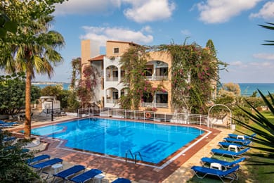 Iliostasi Beach Apartments - Image 3