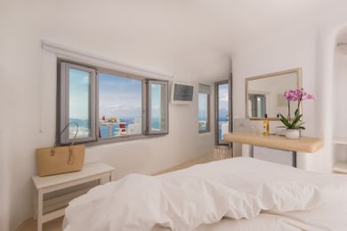 Double Room with Caldera View