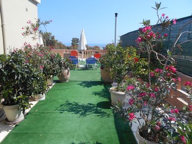 Ilona Hotel Apartments Chania - Image 3