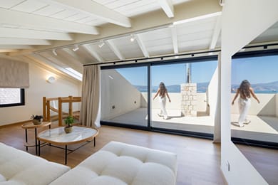 Executive Maisonette with Sea view and outdoor Hydromassage Bathtub