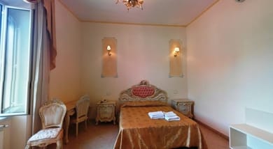 Imperial Rooms Hotel Rome - Image 7