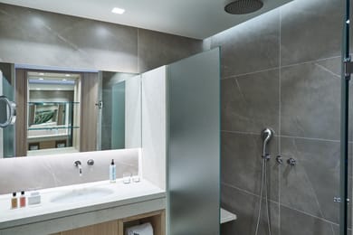 Junior Suite Swim Up Limited Sea View