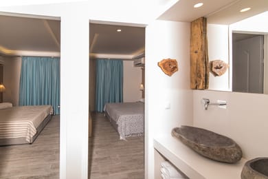 Deluxe Suite Two Bedrooms Pool View