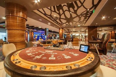 INTERNATIONAL Hotel Casino & Tower Suites - Image 3