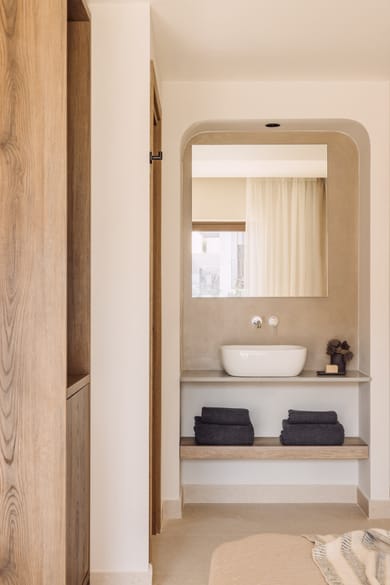 Superior Double Room Inland View