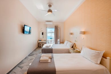 Studio with Sea View (3 Adults)