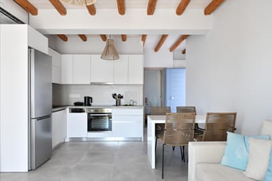 Iresma Suites - Image 5