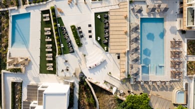 Irida Hotel - Image 5