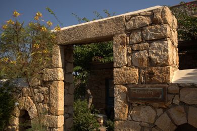 Eirini Luxury Hotel Villas - Image 3