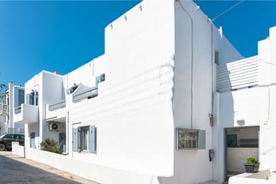 Iris Hotel Paros - Image 5