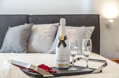 Naxos Island Escape - Image 2