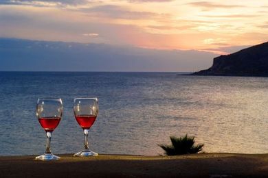 Itilo Traditional Hotel - Image 3