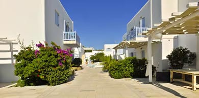 Ivi Mykonean Suites - Image 3