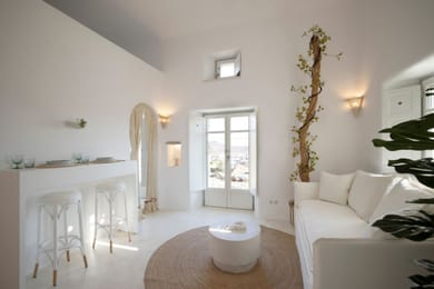 Deluxe Suite with Sea View
