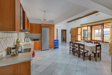 Naxos Cottage - Image 5