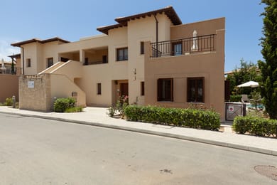 3 Bedroom Junior Villa with Private Pool - AR01