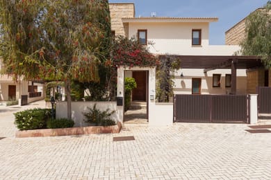 3 Bedroom Junior Villa with Private Pool - J009