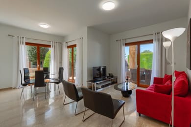 3 Bedroom Junior Villa with Private Pool - J017