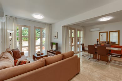 3 Bedroom Junior Villa with Communal Pool - OOC1
