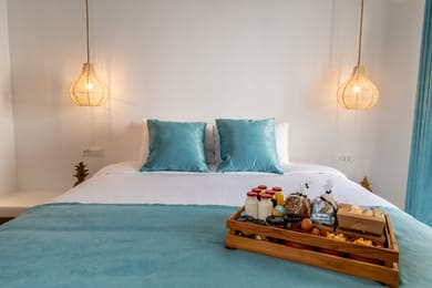 Junior Suite with private outdoor jetted tub & innery courtyard view