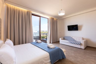 Kahlua Bay Apartments Heraklion - Image 4