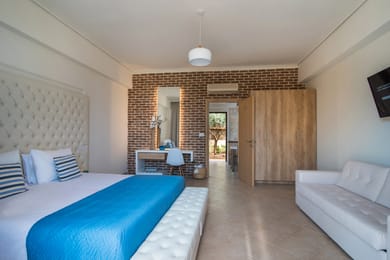 Kahlua Bay Apartments Heraklion - Image 7