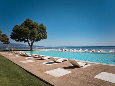 Kalamaki Beach Hotel - Image 7