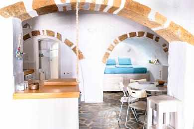 TRADITIONAL SETTLEMENT | Castro House