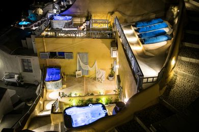 Kaleidoscope Santorini Luxury Cave Houses - Image 3