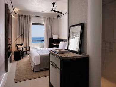 Deluxe Room with Sea View