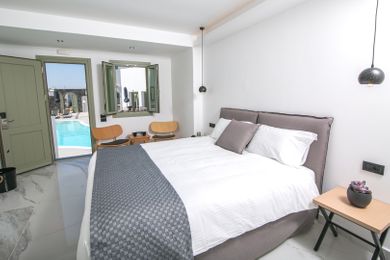 Superior Suite with Pool View