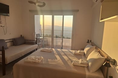 Superior Room with Mountain View & Shared Pool